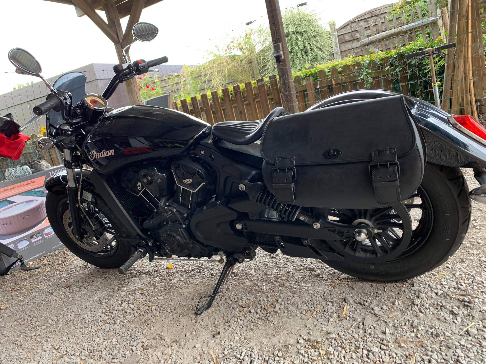 Sacoche SC15 Indian Scout Myleatherbikes